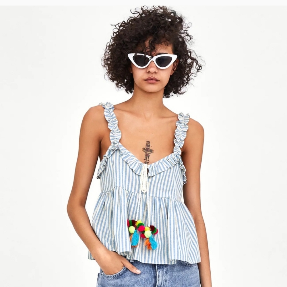 Venus Pom Pom Tank